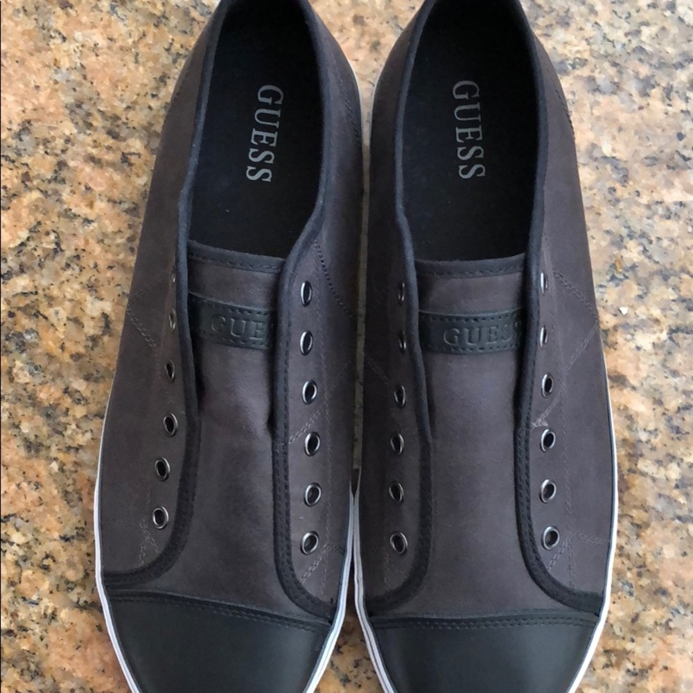 Guess Mens Slip-On Sneakers - Picture 2 of 3